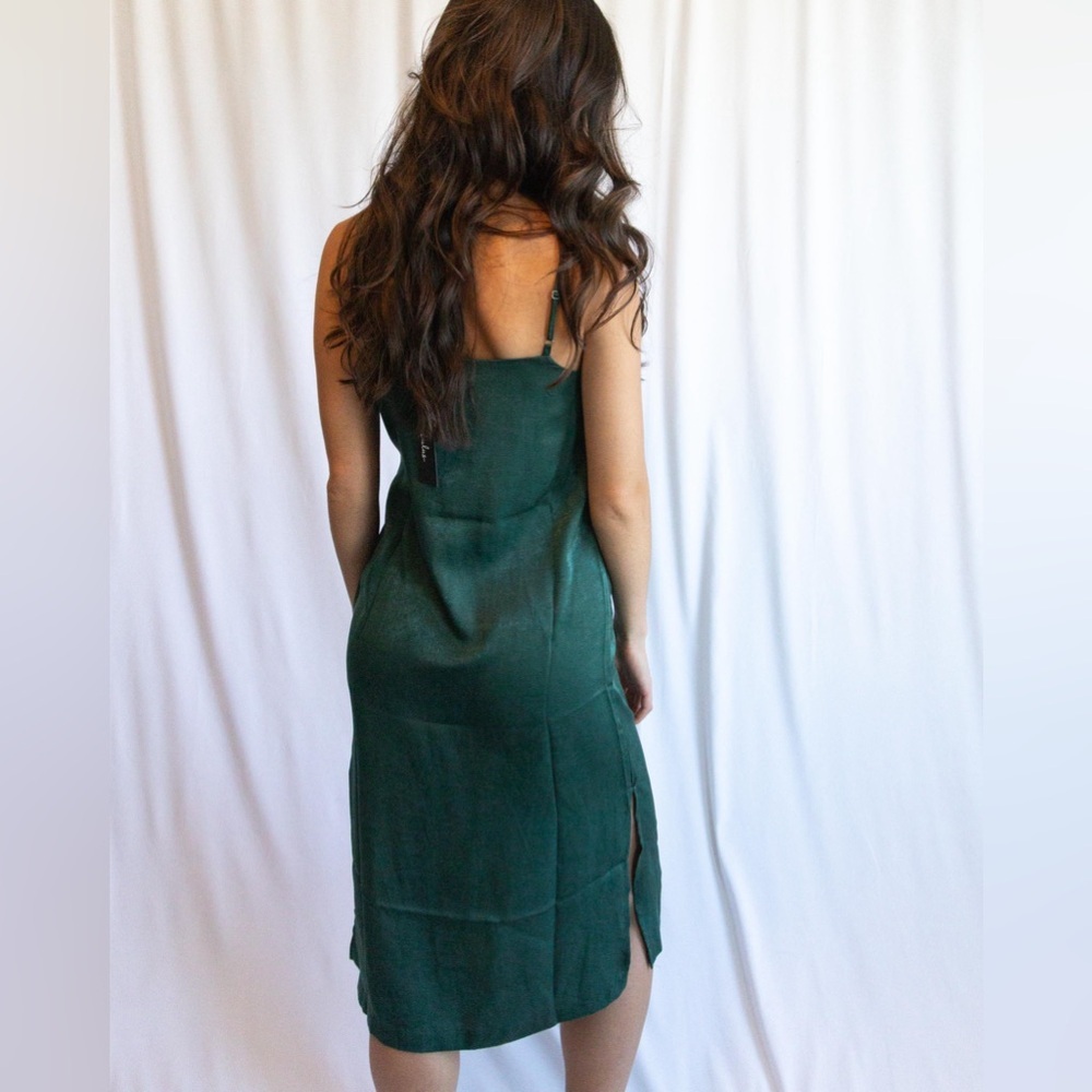Lulu’s Midi Wrap Top Dress - Picture 10 of 16